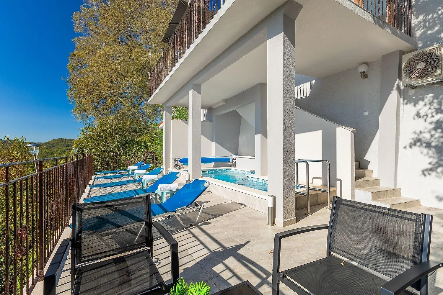 Modernes Apartment Mit Panoramablick, Pool - Inmitten Von Historischem Zentrum Croatia